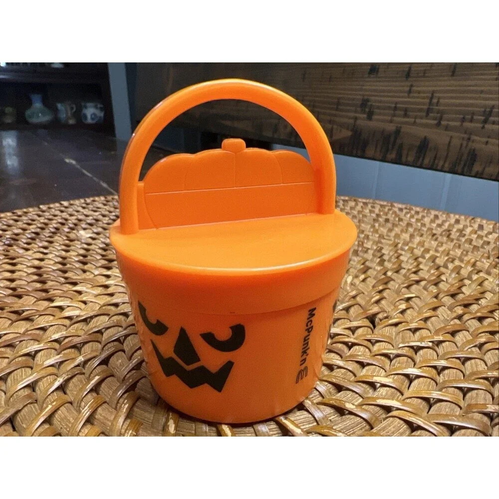 McDonald’s 2026 Changeables Happy Meal Toy #5 Boo Bot